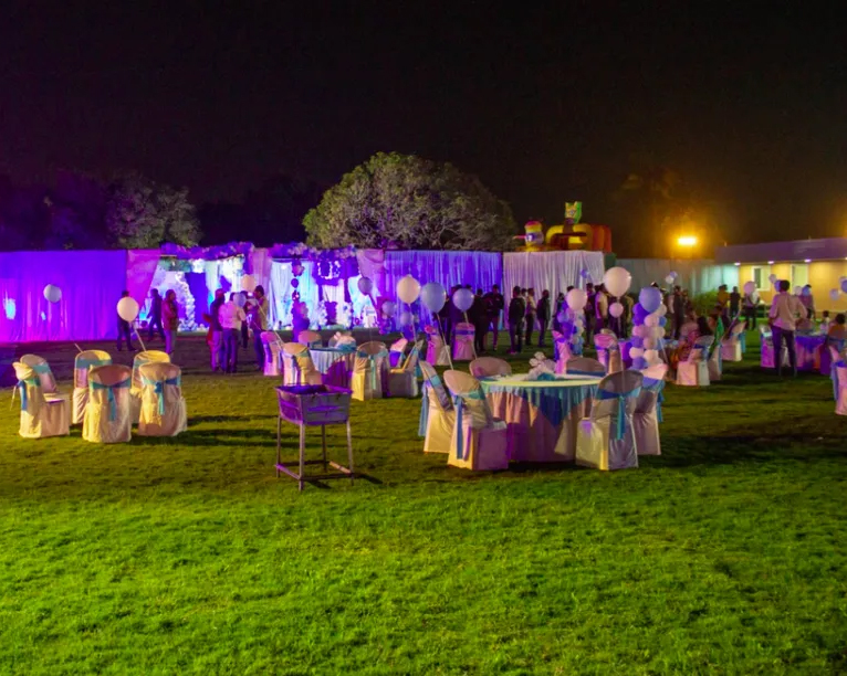 The Mangoes Venue